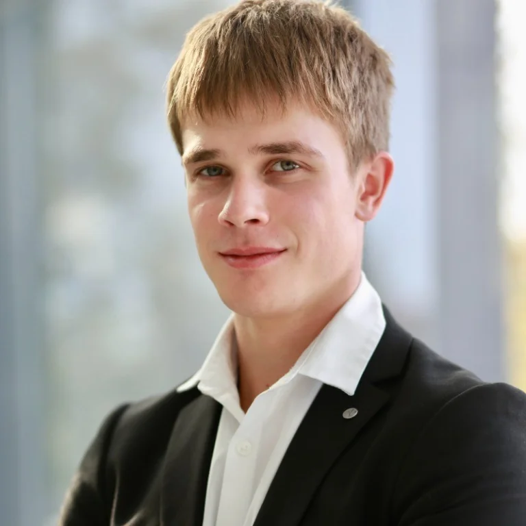 szymon - Talent Open | Akcelerator Startupów | STEAM | Młode Talenty